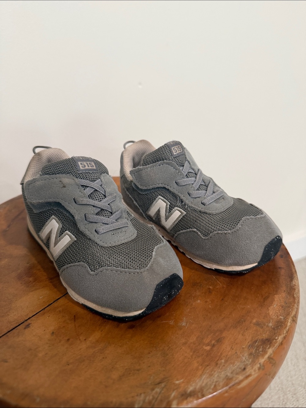 New Balance 515 velcro Grey Sneakers